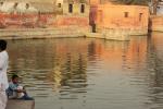 35-120403-Day4-Govardhan12